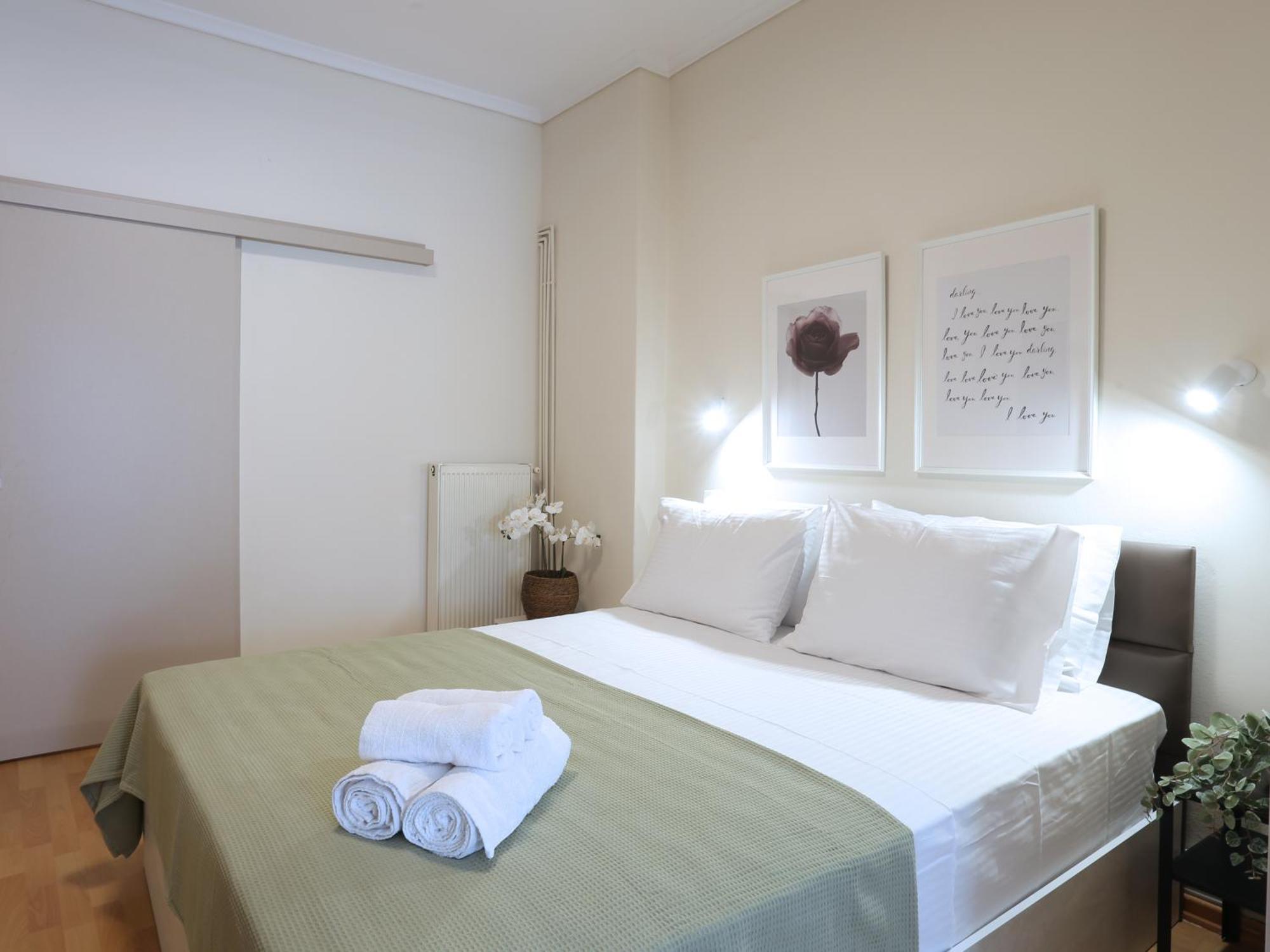Nostos Luxury Apartment-Perfect Hospitality Tesalonika Bagian luar foto