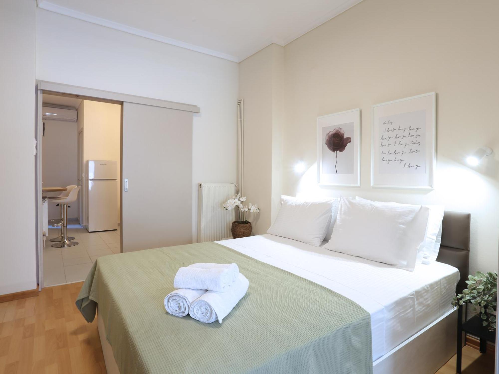 Nostos Luxury Apartment-Perfect Hospitality Tesalonika Bagian luar foto